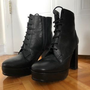 Black “army look” boots